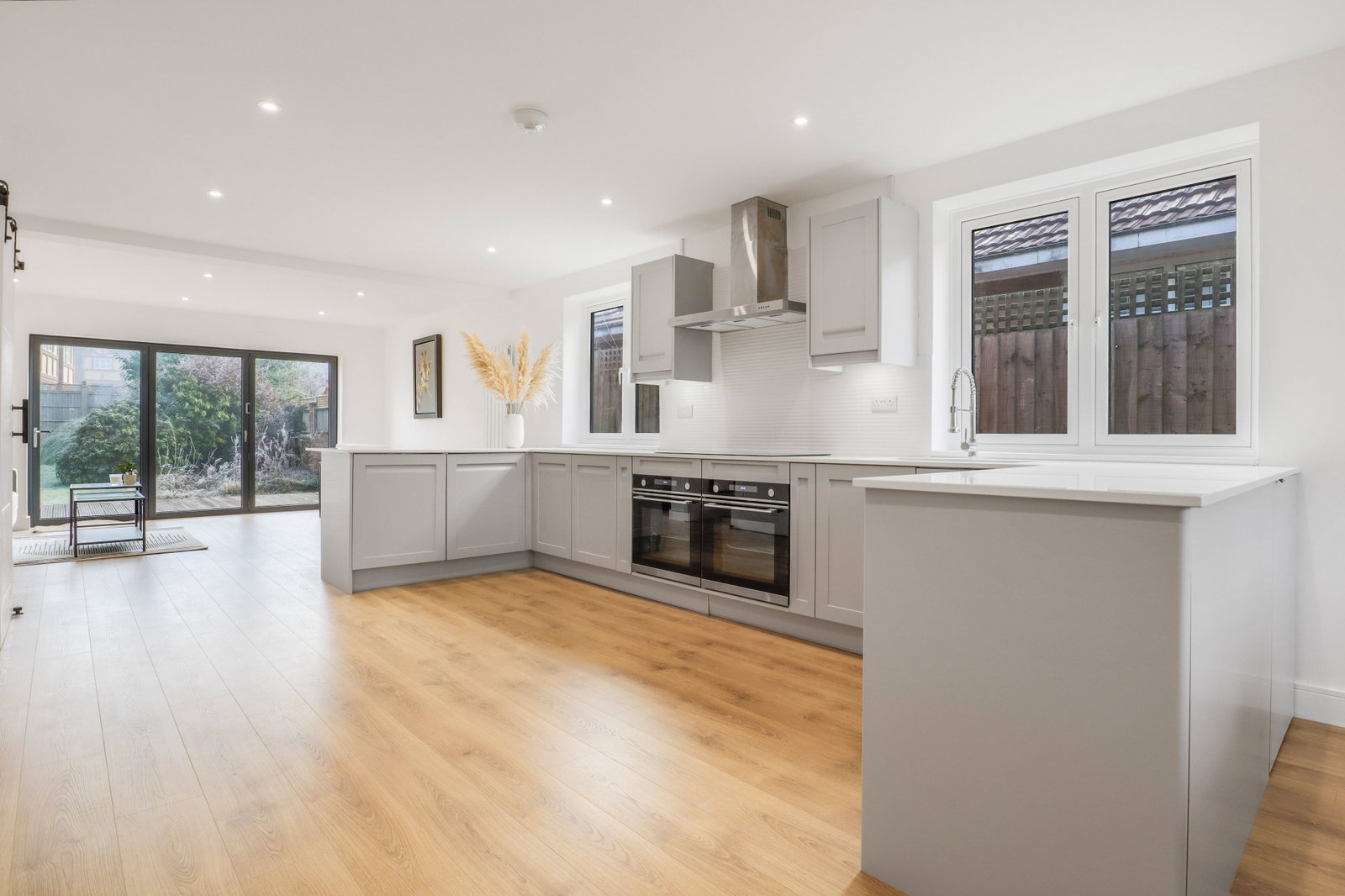 Semi Detached Bungalow in Stratford-upon-avon
