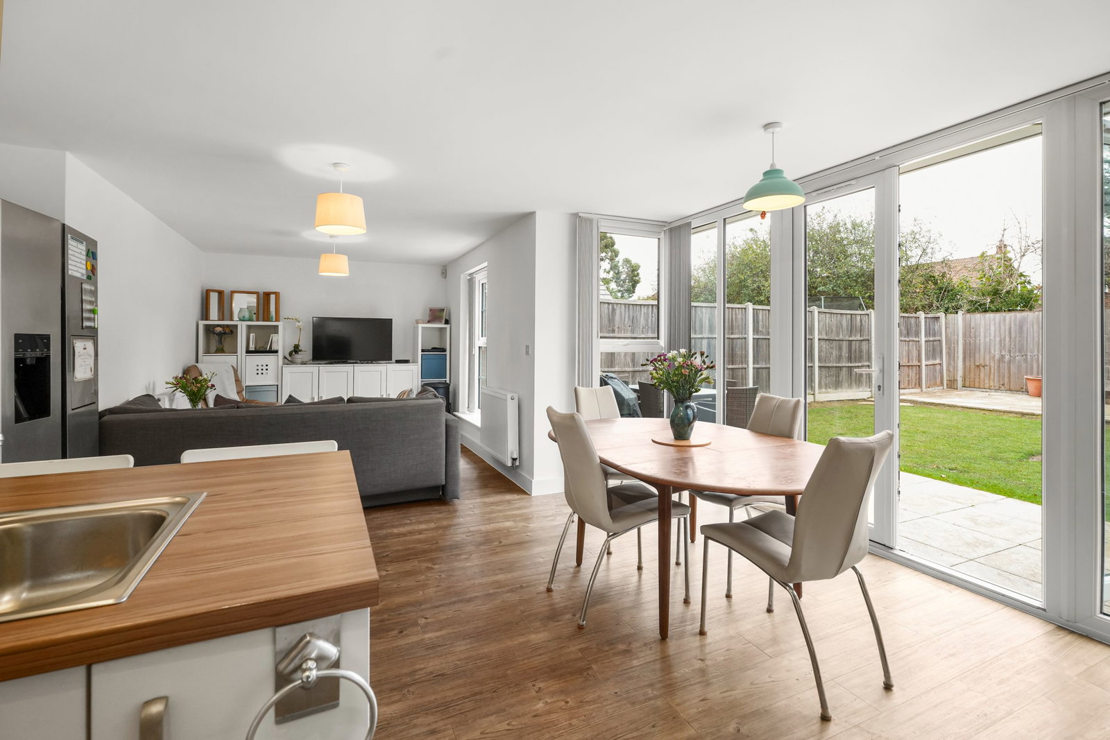 Detached House for sale in Hanslope, Harvington Crescent, Hanslope, MK19 7FS, 1450 m²