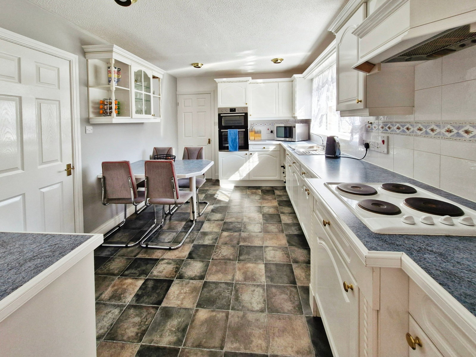 Detached House in Beverley