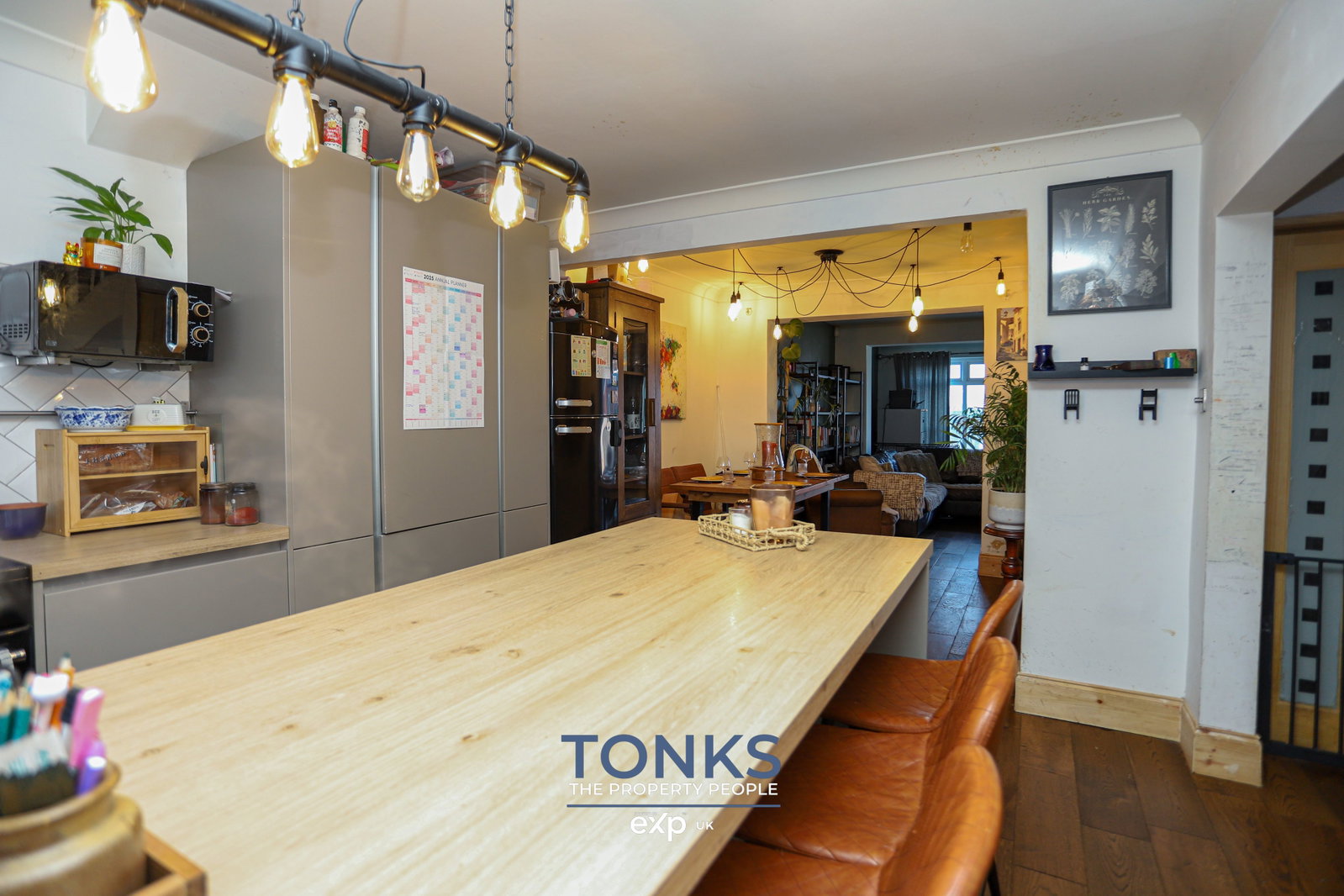 Semi Detached House in Oldbury