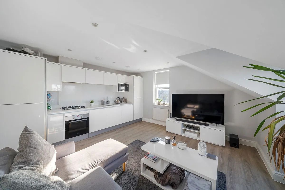 Flat in South Croydon