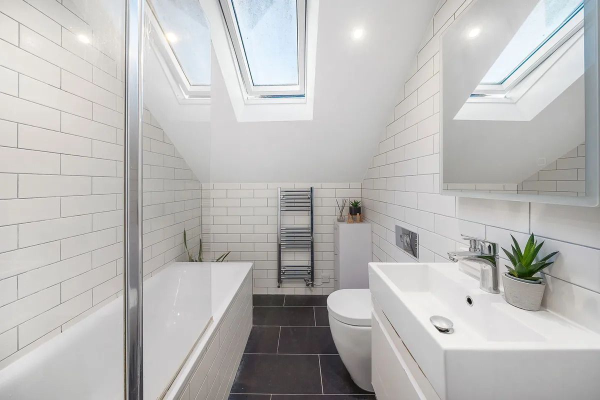 Flat in South Croydon