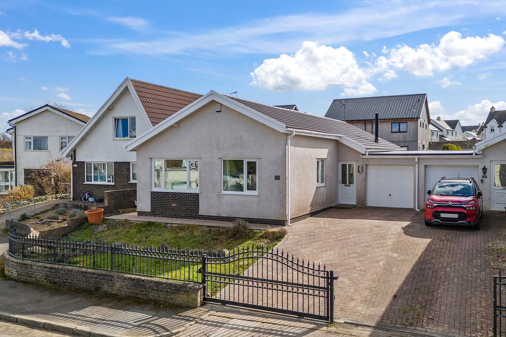 Bungalow in Swansea