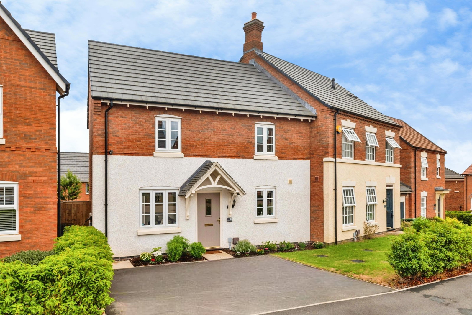 Semi Detached House for sale in Loughborough, Excelsior Way, Sileby, Loughborough, LE12 7XE, 743 m²
