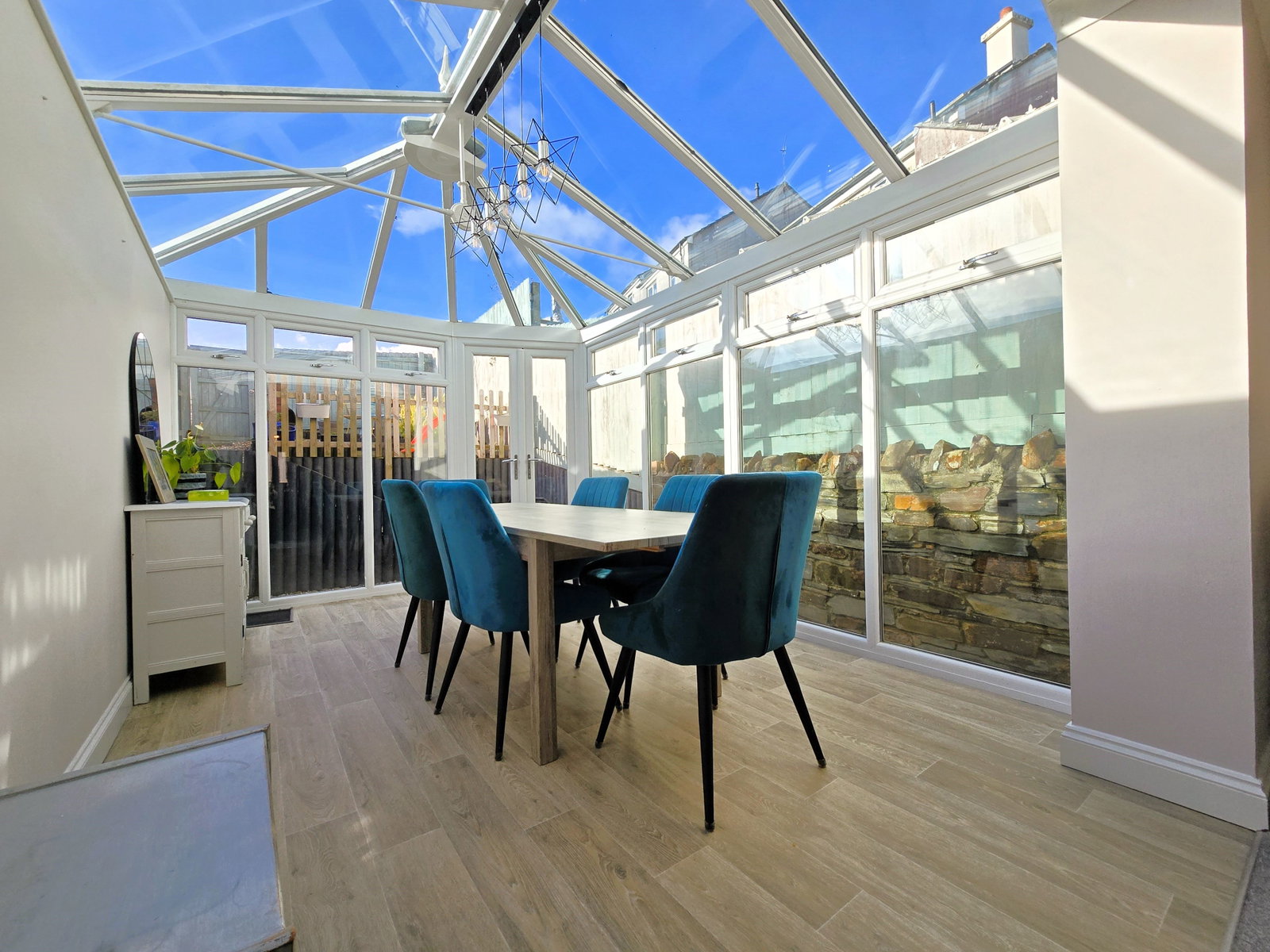 Terraced House for sale in Saltash, Meadow Drive, Pillmere, Saltash, PL12 6XJ