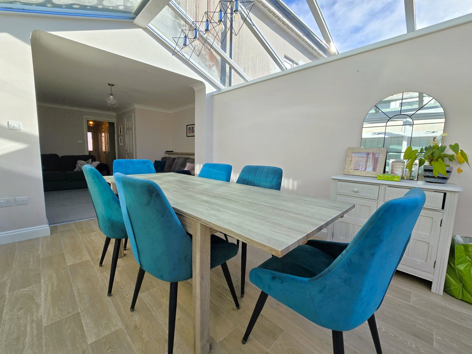 Terraced House for sale in Saltash, Meadow Drive, Pillmere, Saltash, PL12 6XJ