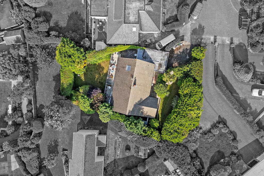 Bungalow in Swansea