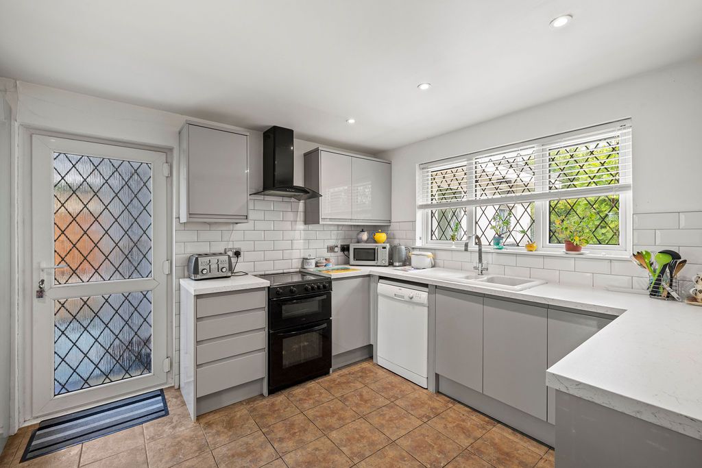 Bungalow for sale in Swansea, Cambridge Gardens, Langland, Swansea, SA3 4PP, 1709 m²