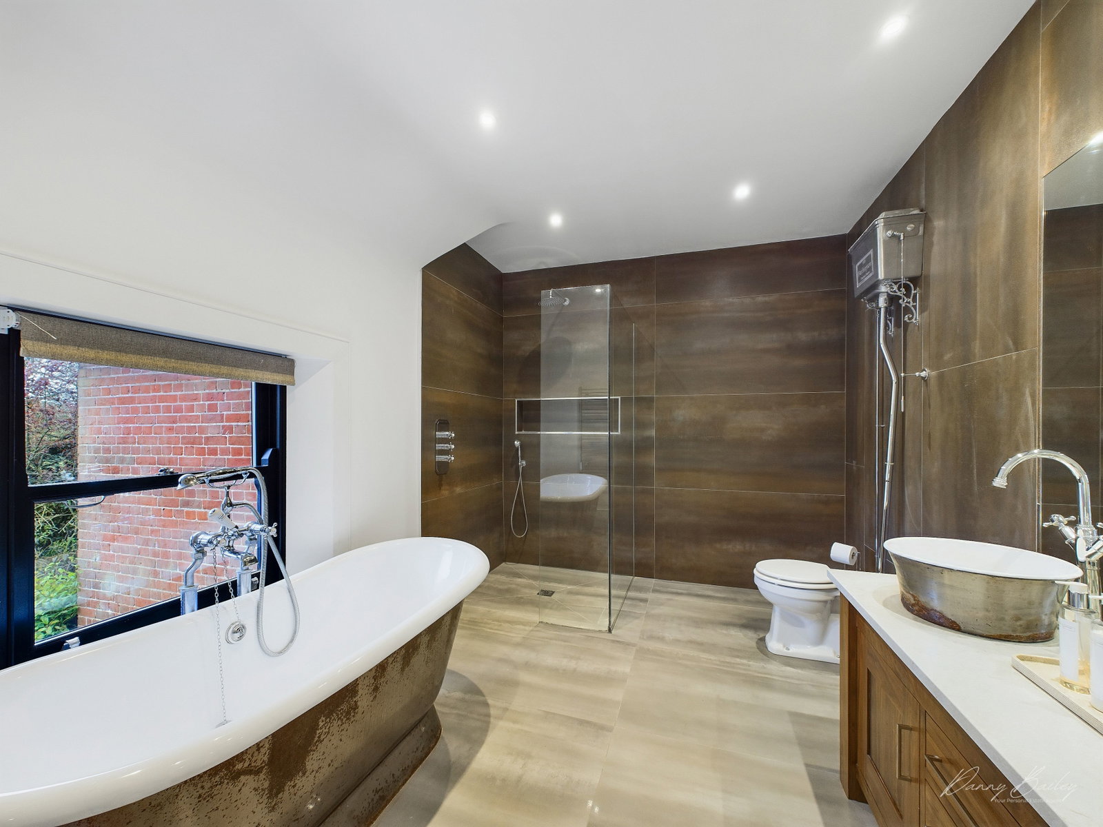 Semi Detached House for sale in Harlow, Gilston Lane, Gilston, Essex, CM20, 2336 m²