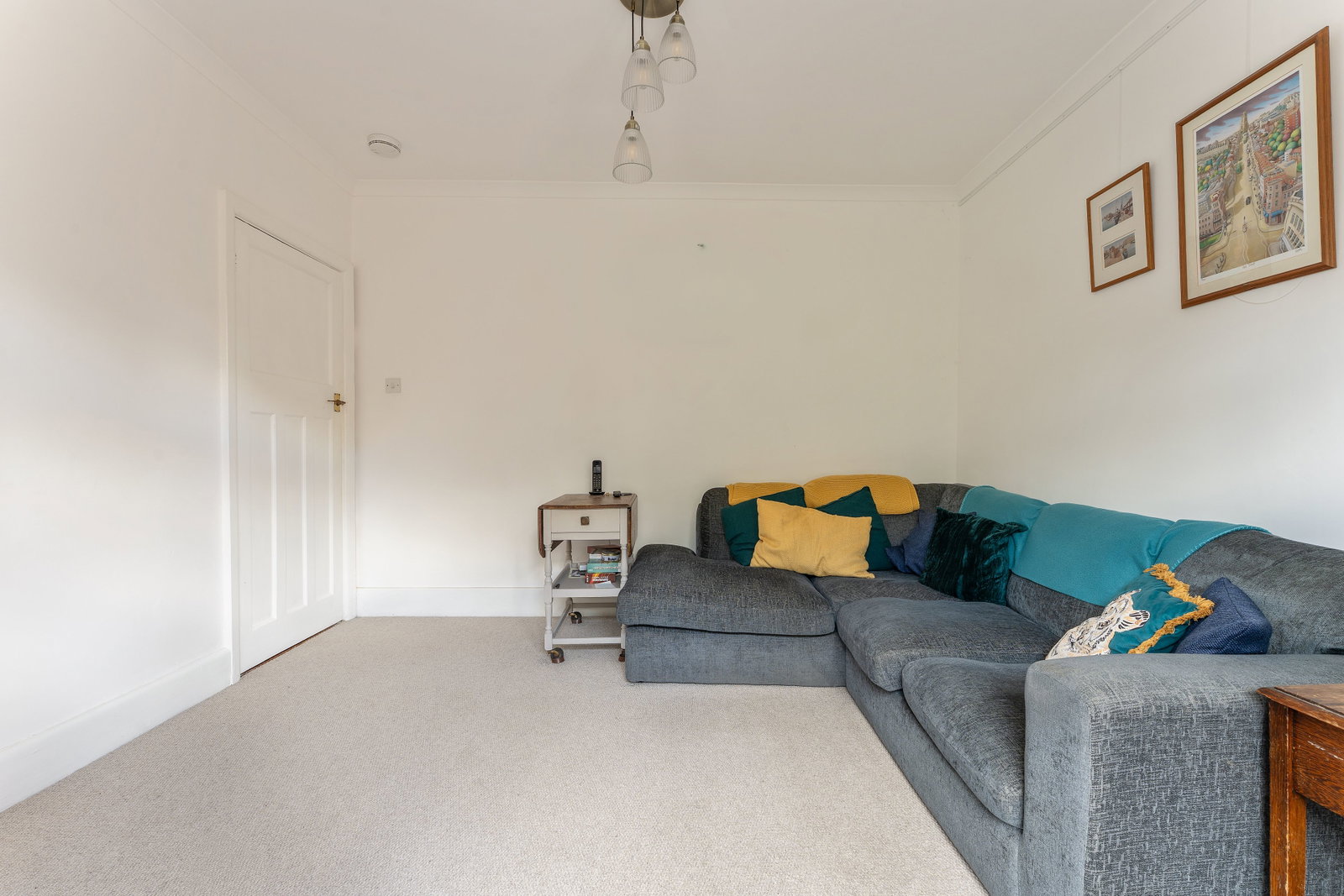 Semi Detached House for sale in Salisbury, Lower Road, Quidhampton, Salisbury, SP2, 1300 m²