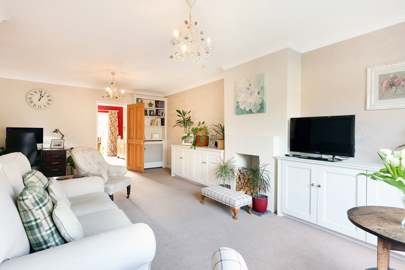 Semi Detached House in Cheltenham