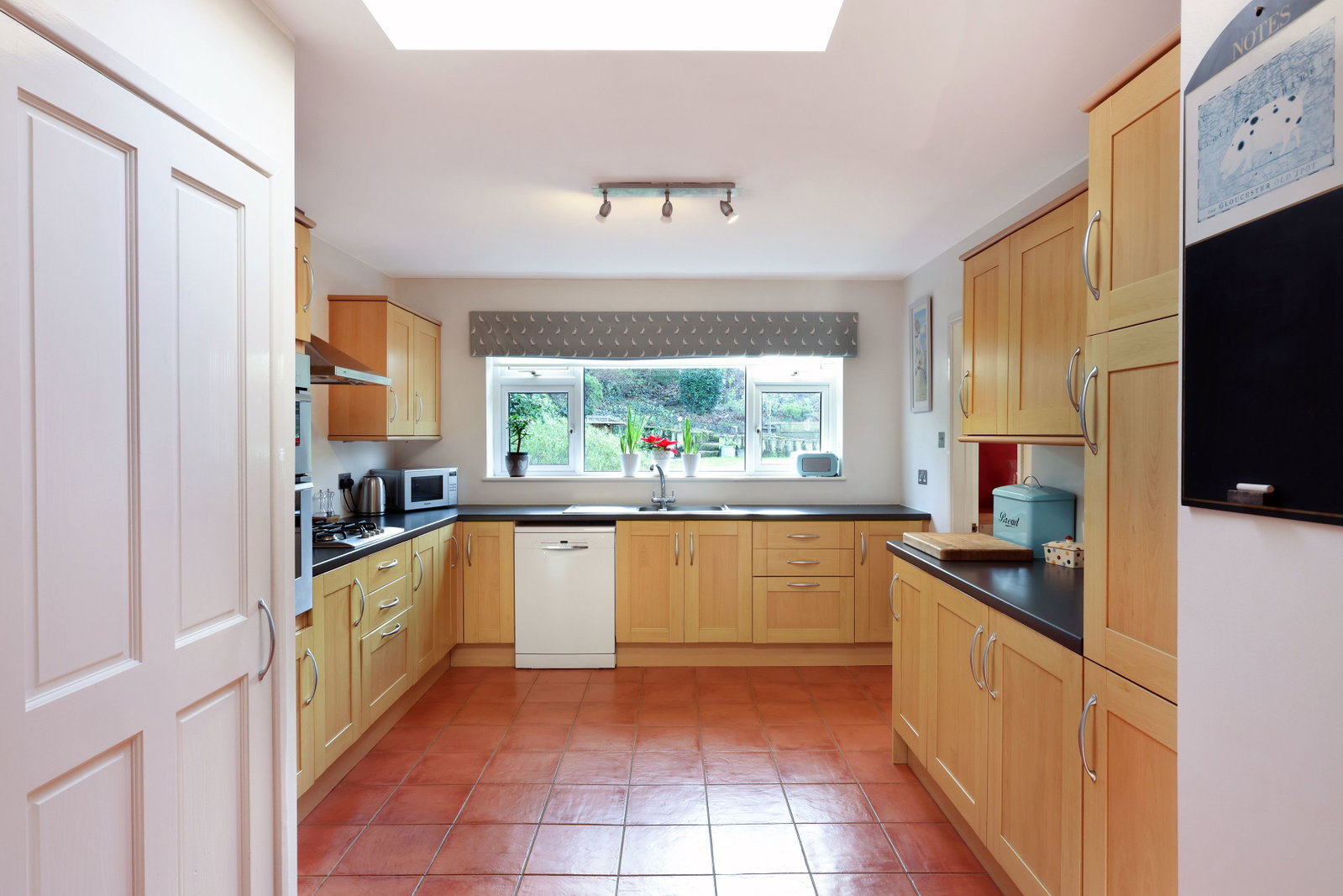 Semi Detached House in Cheltenham