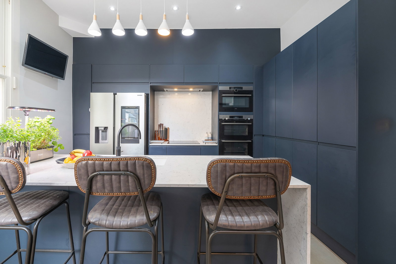 Semi Detached House in London