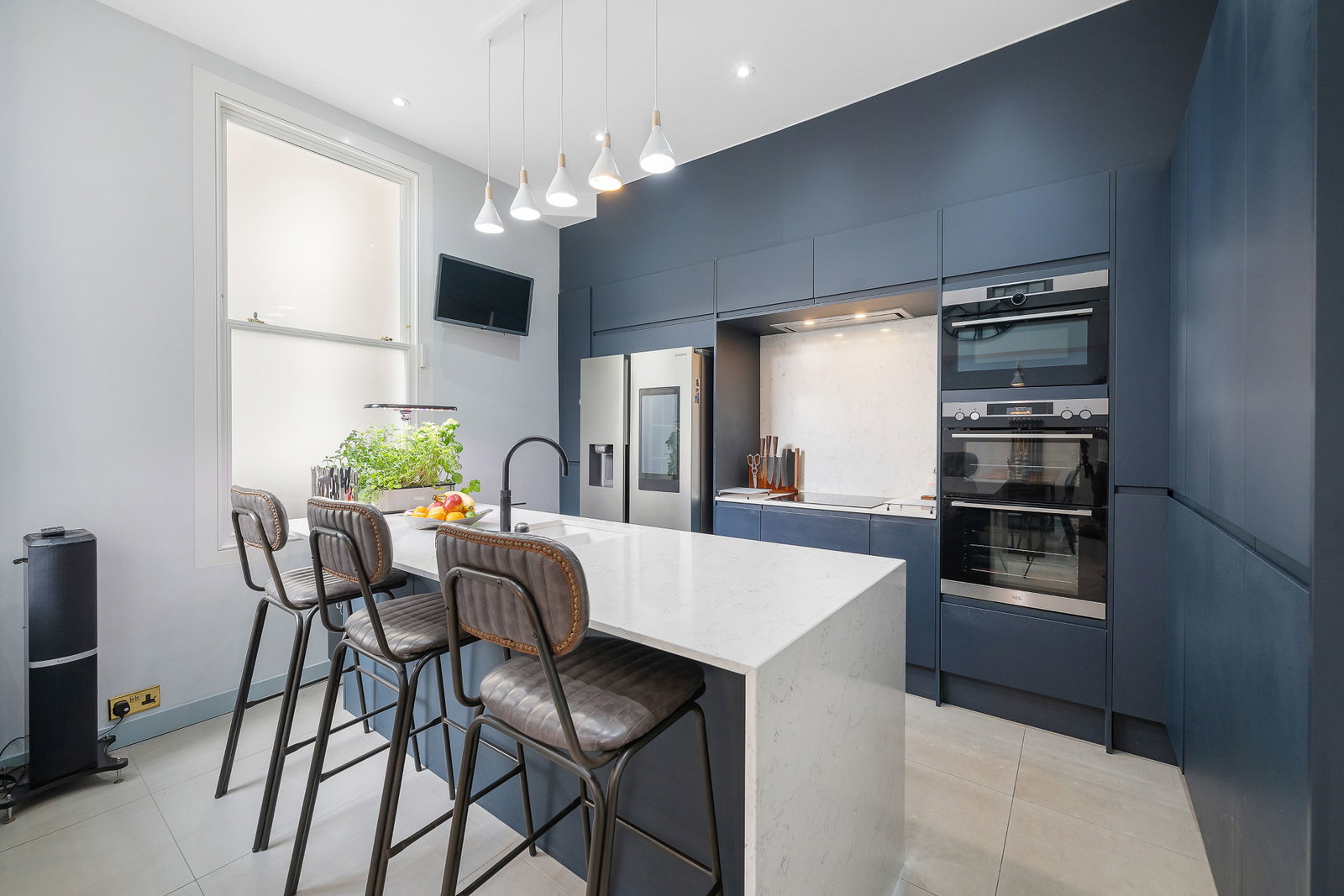 Semi Detached House in London