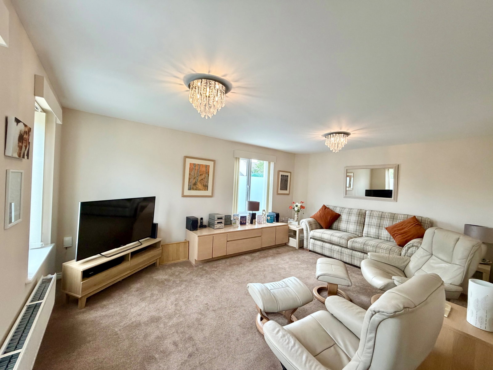 Detached House in Newton Abbot