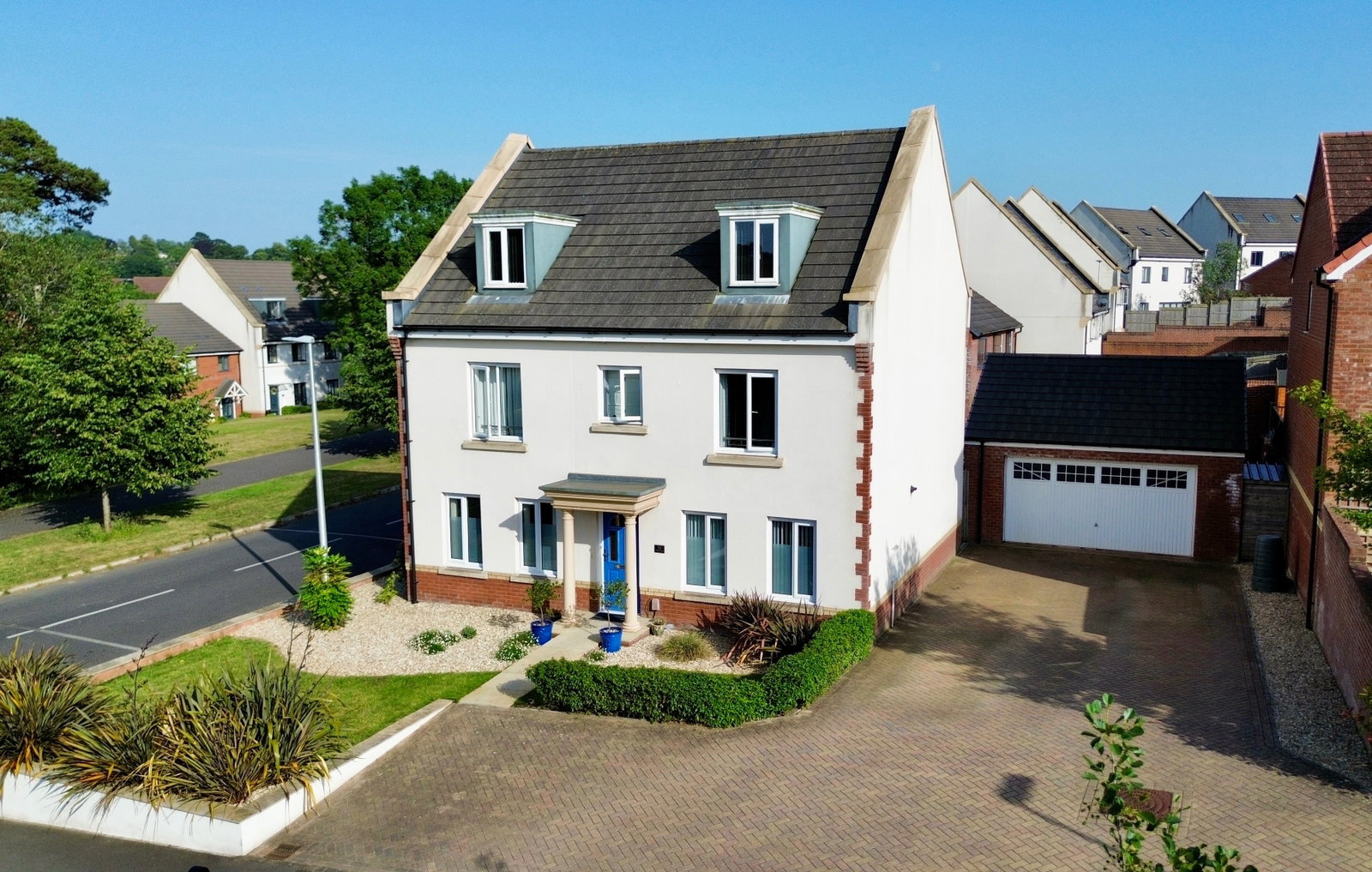 Detached House in Newton Abbot