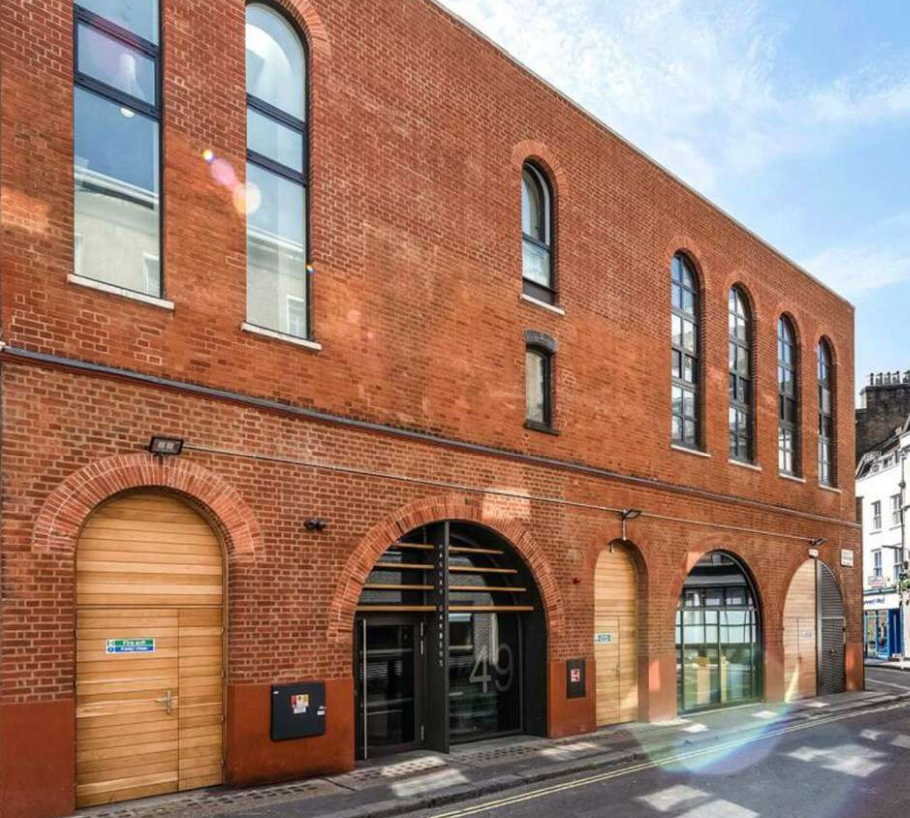 Duplex Flat in London