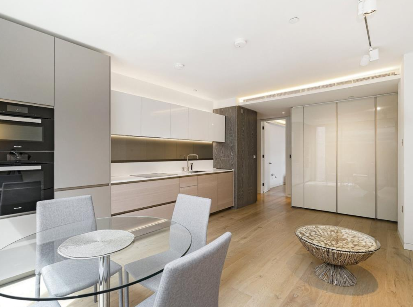 Apartment in London