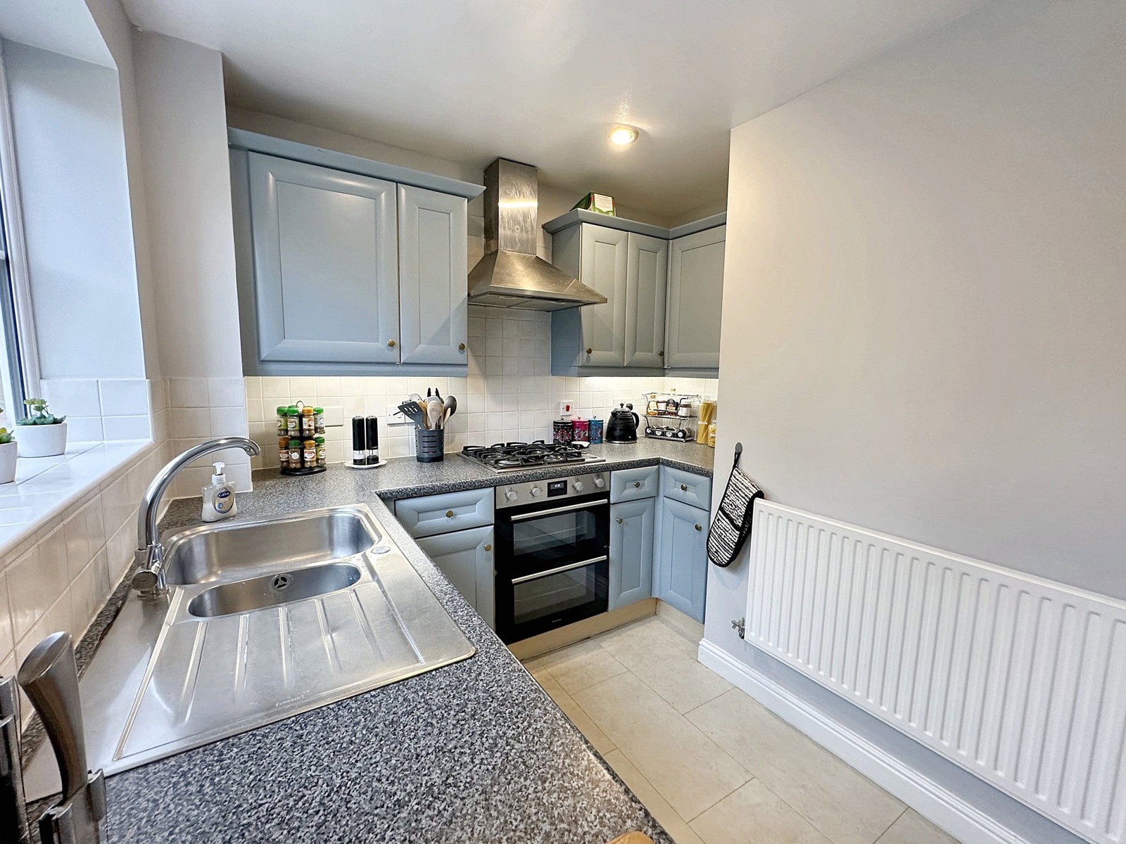Semi Detached House in Calne
