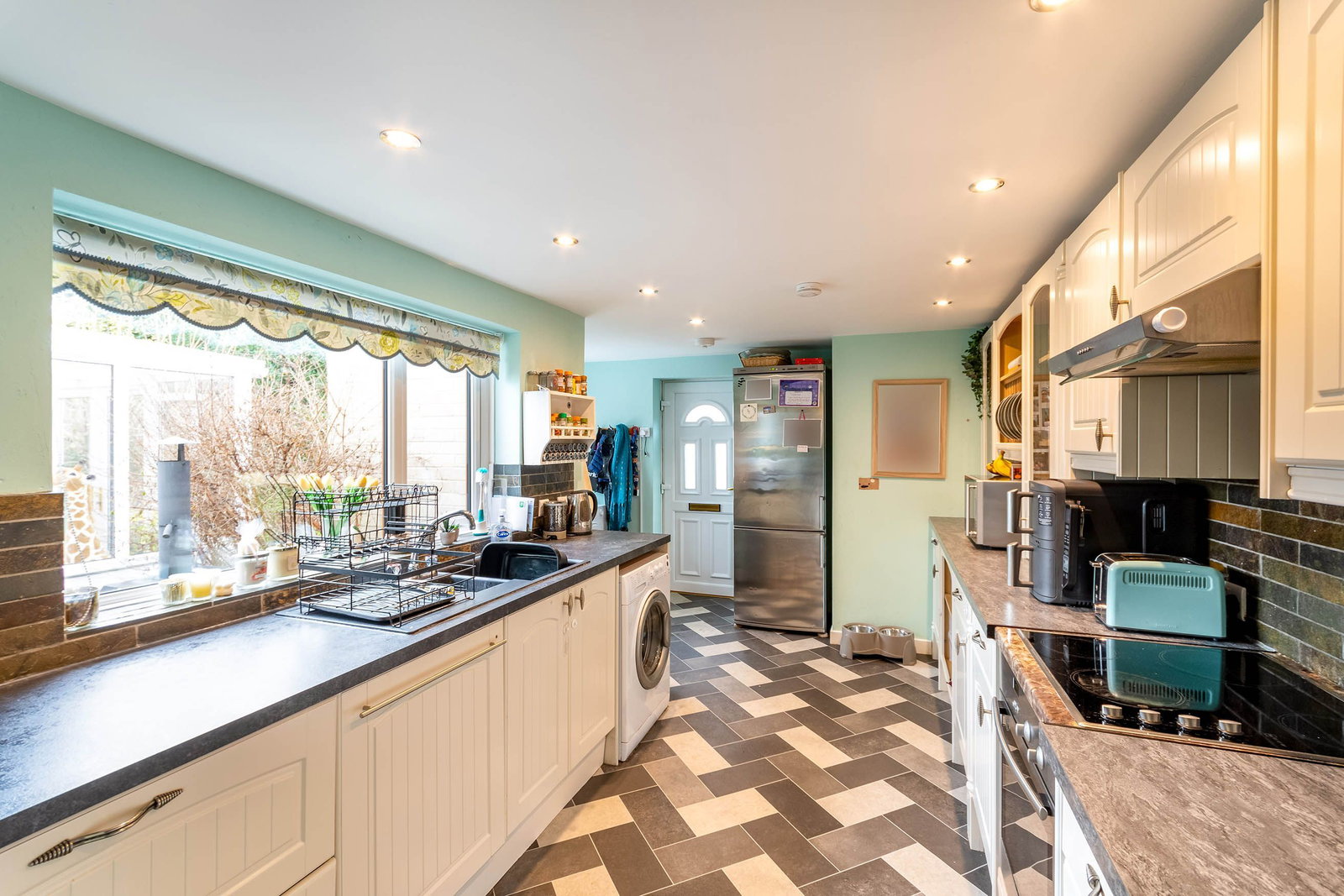 Bungalow in Newark