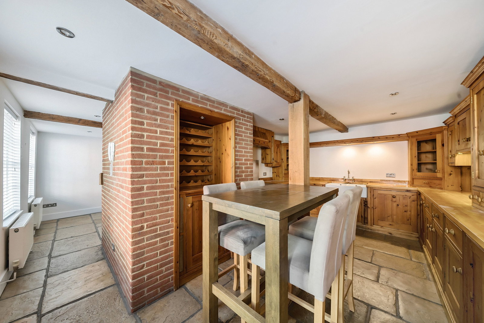 Terraced House in Lymington