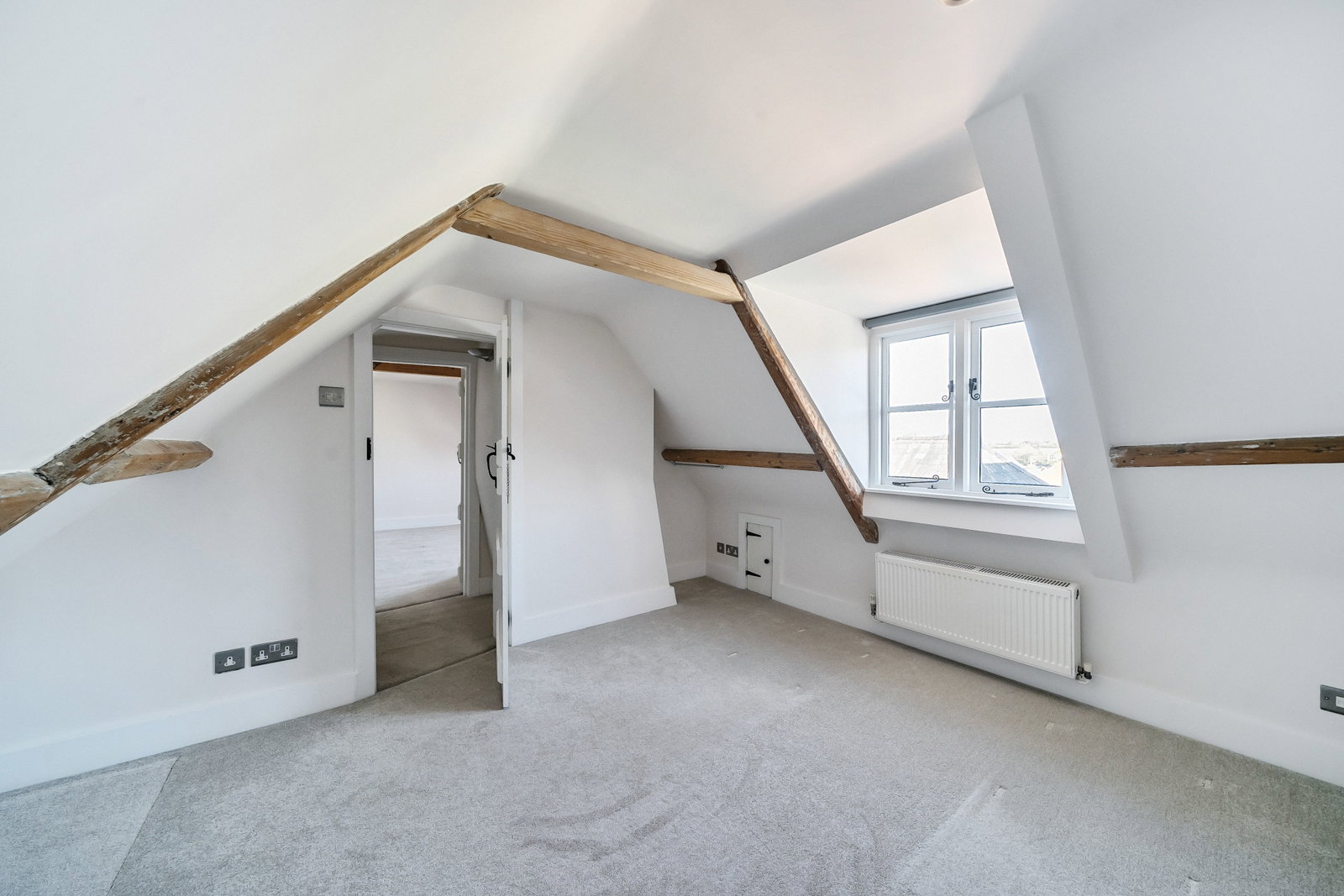 Terraced House in Lymington