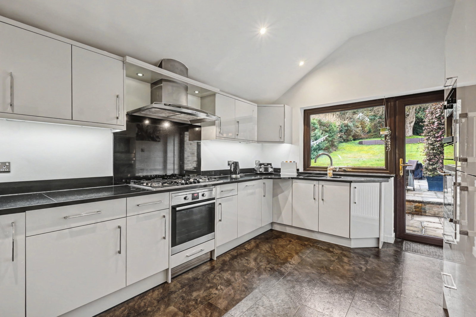 Detached House in Rochester