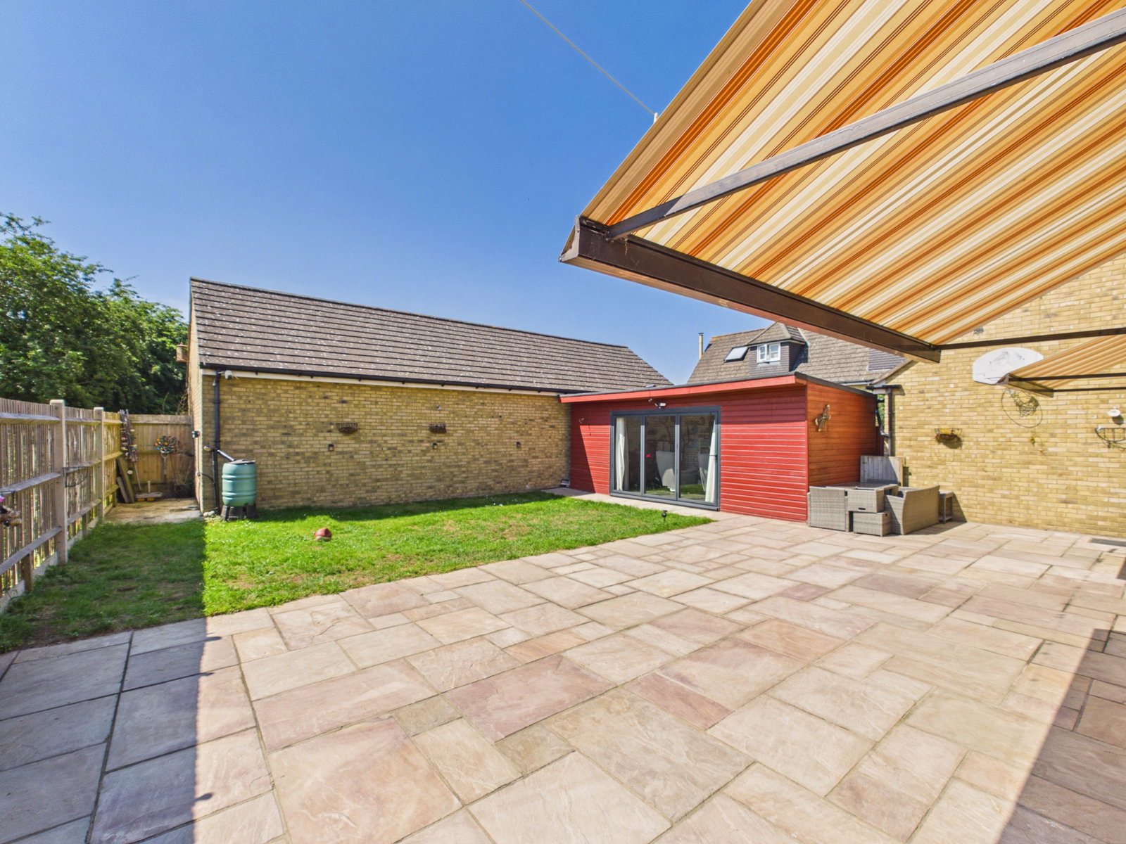 Detached House in Rochester