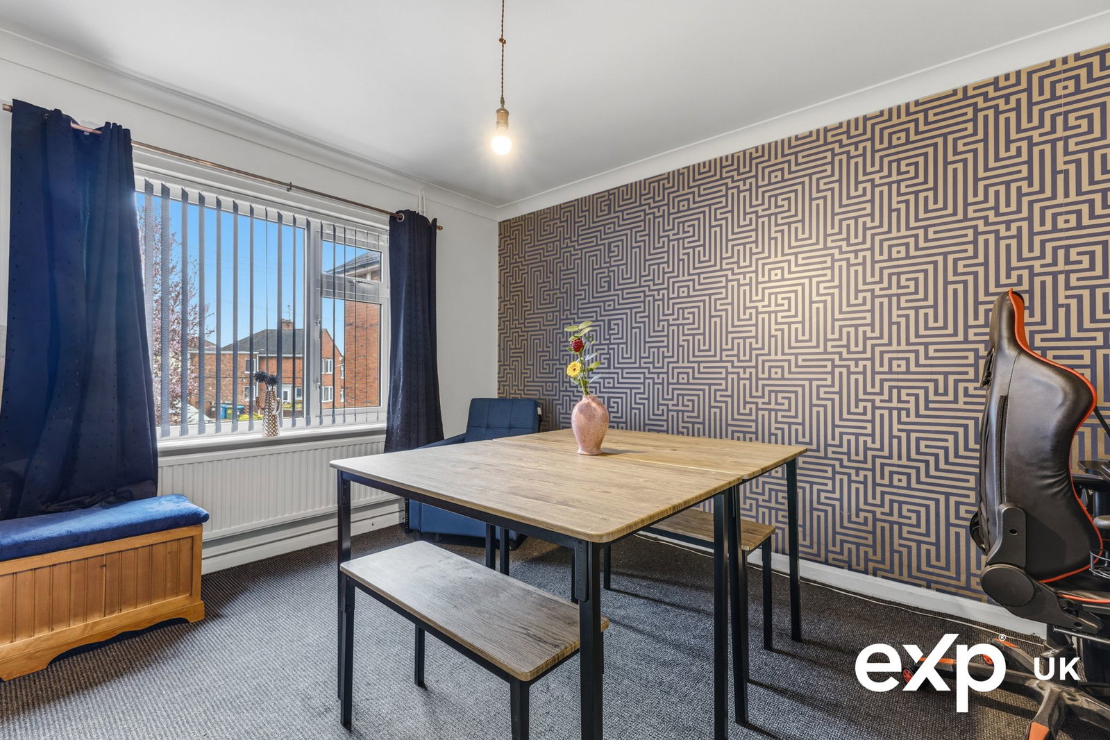 Semi Detached House in Mansfield