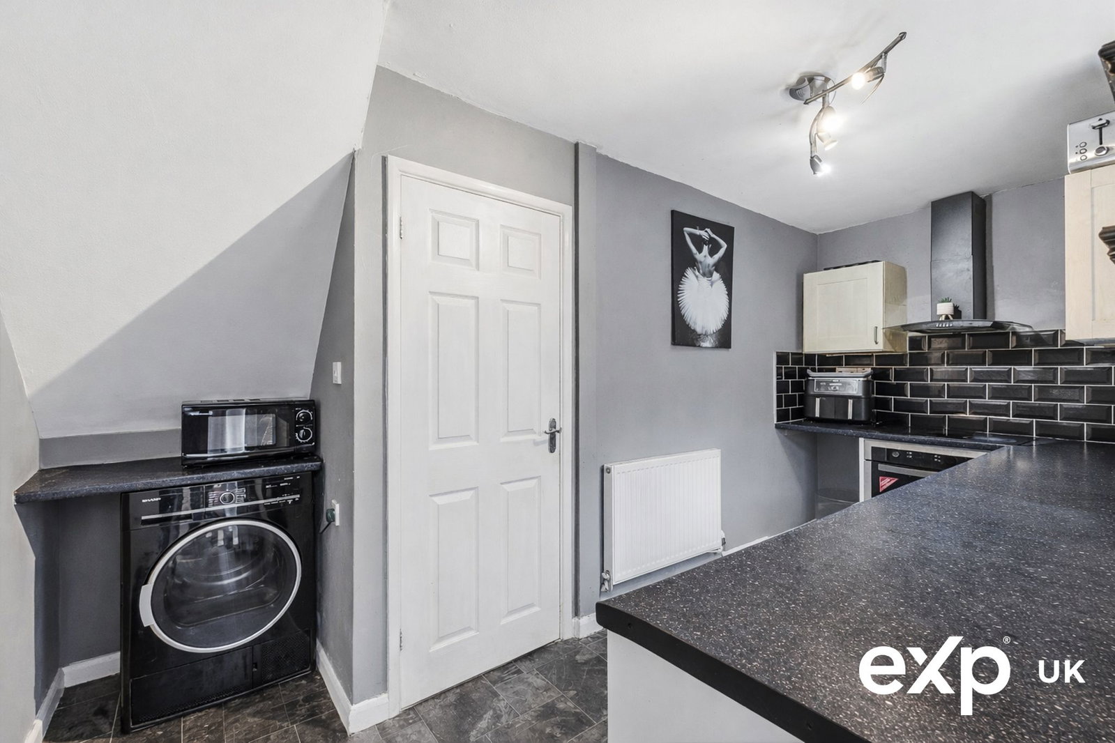 Semi Detached House in Mansfield