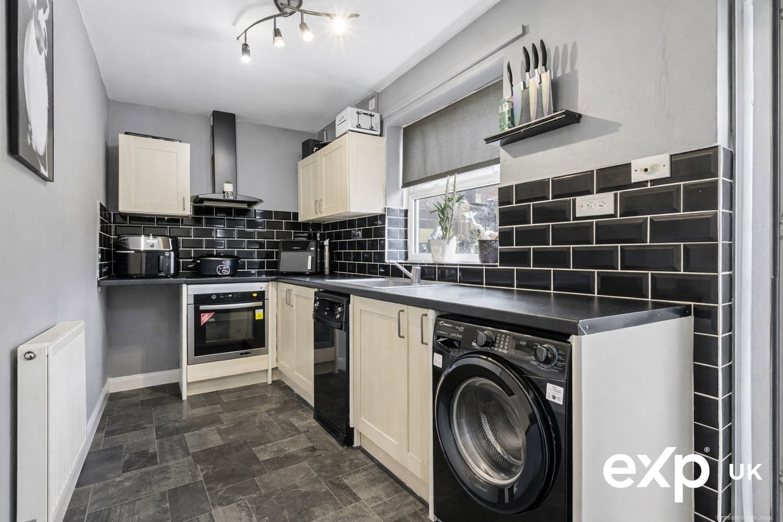 Semi Detached House in Mansfield