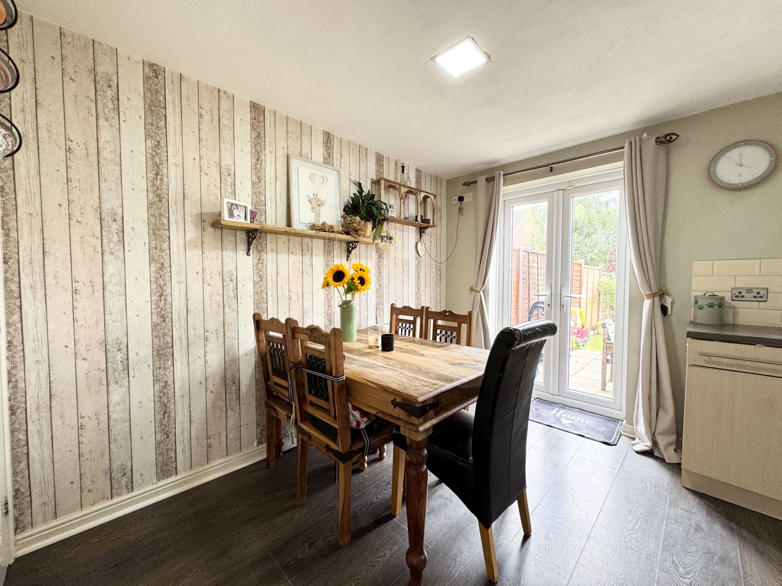 Semi Detached House in Coalville
