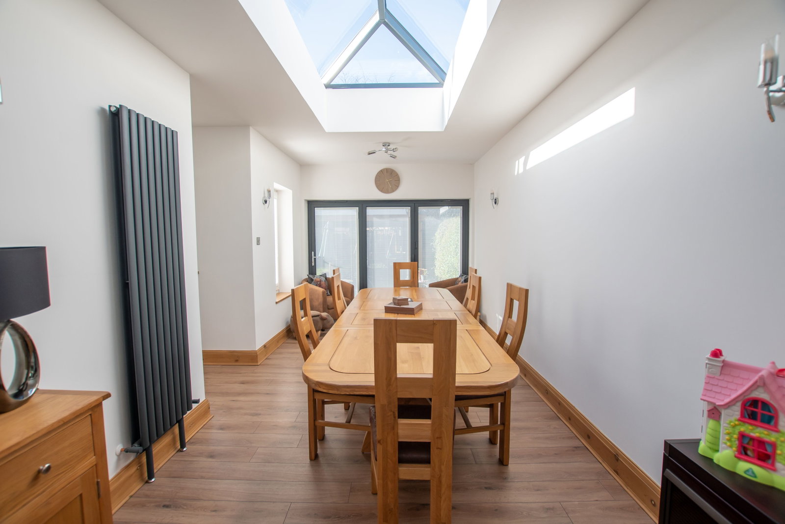 Semi Detached House for sale in Grimsby, Scartho Road, Grimsby, DN33 2BS