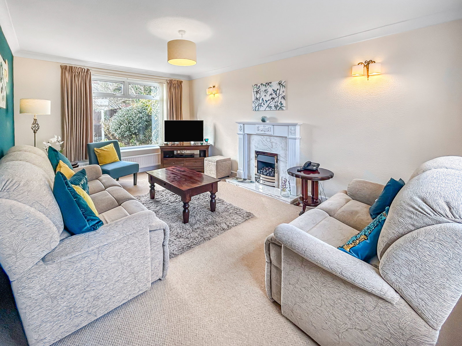 Detached House in Stoke-on-Trent