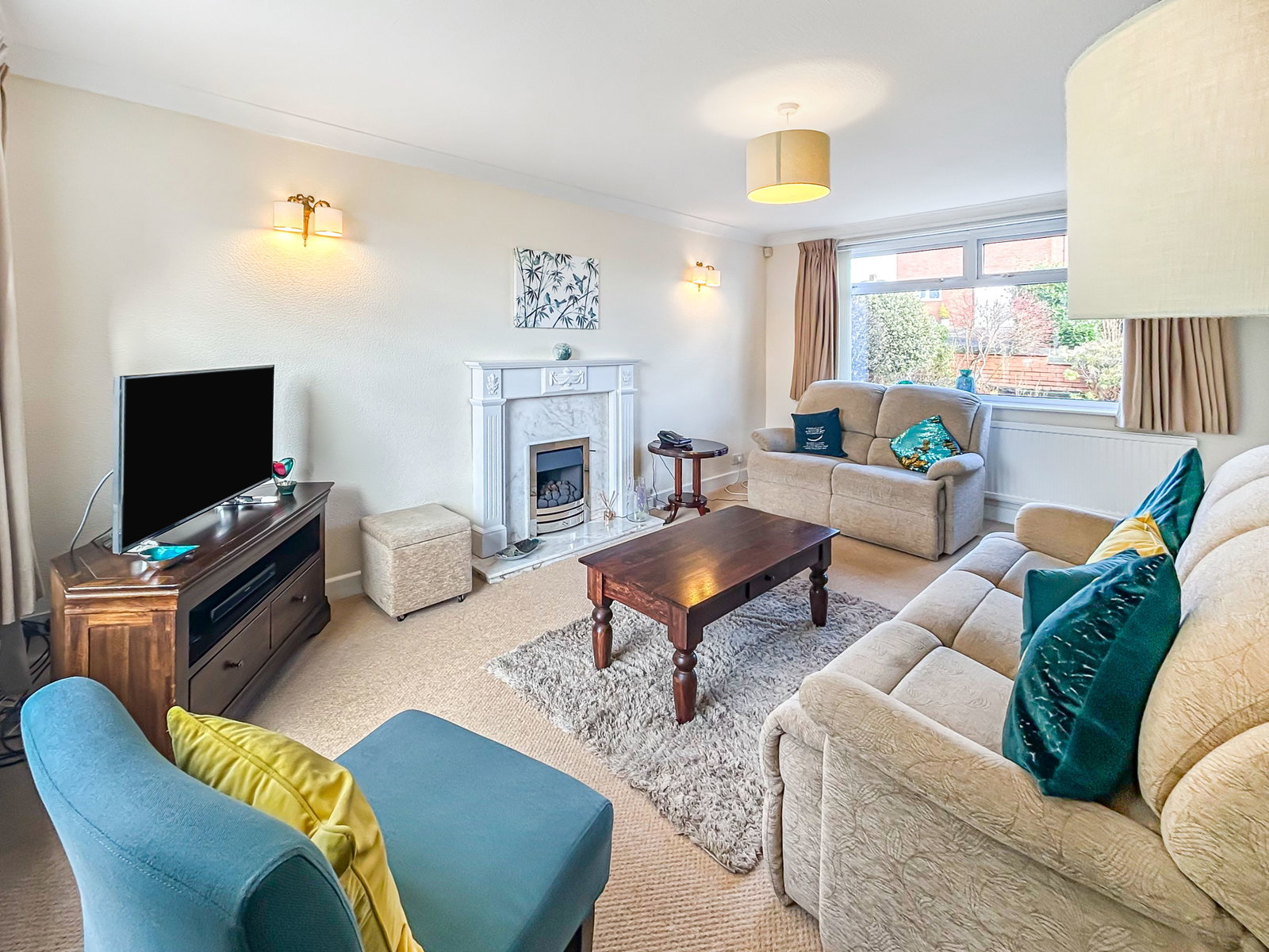 Detached House in Stoke-on-Trent