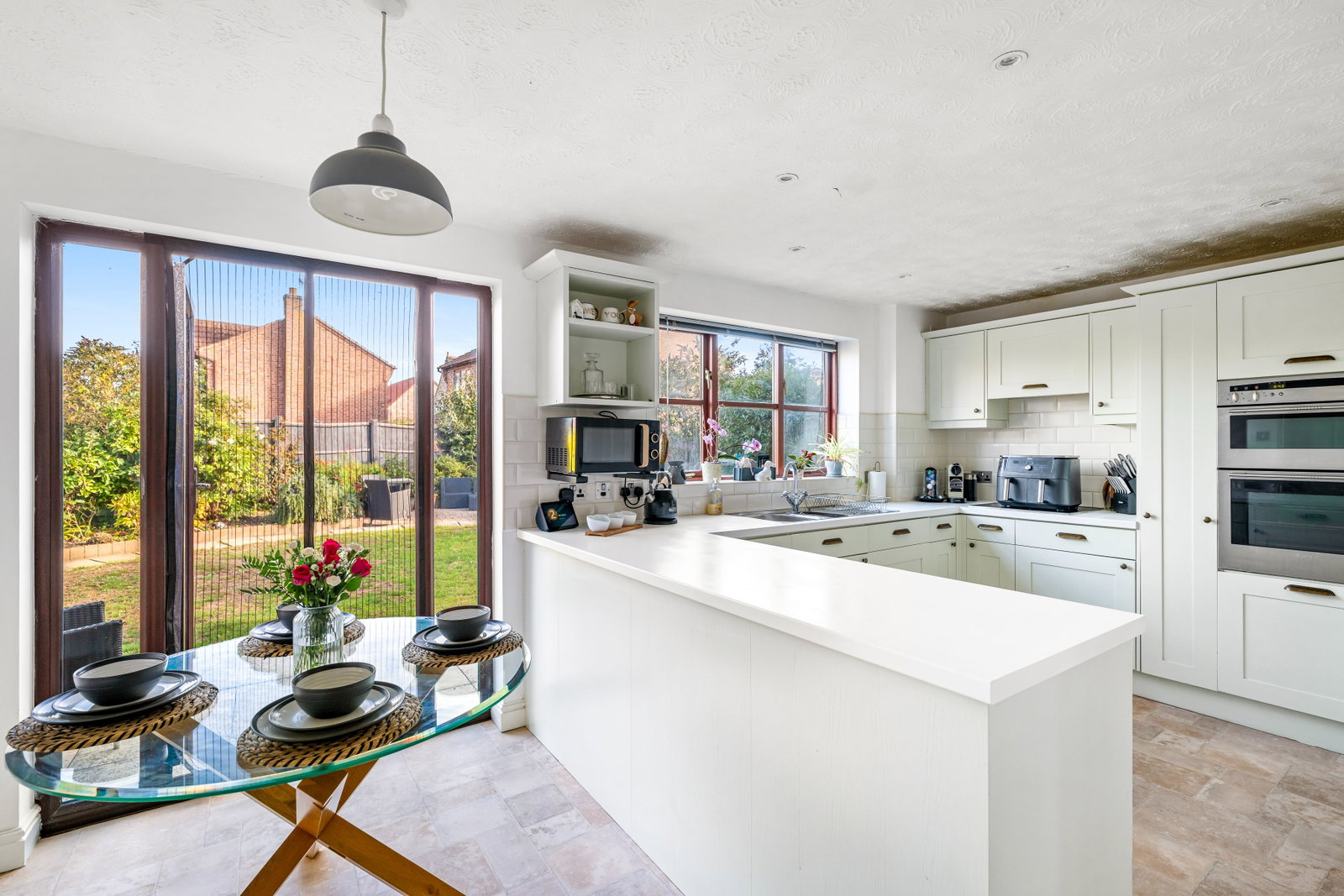 Detached House for sale in Newark, Moore Close, Claypole