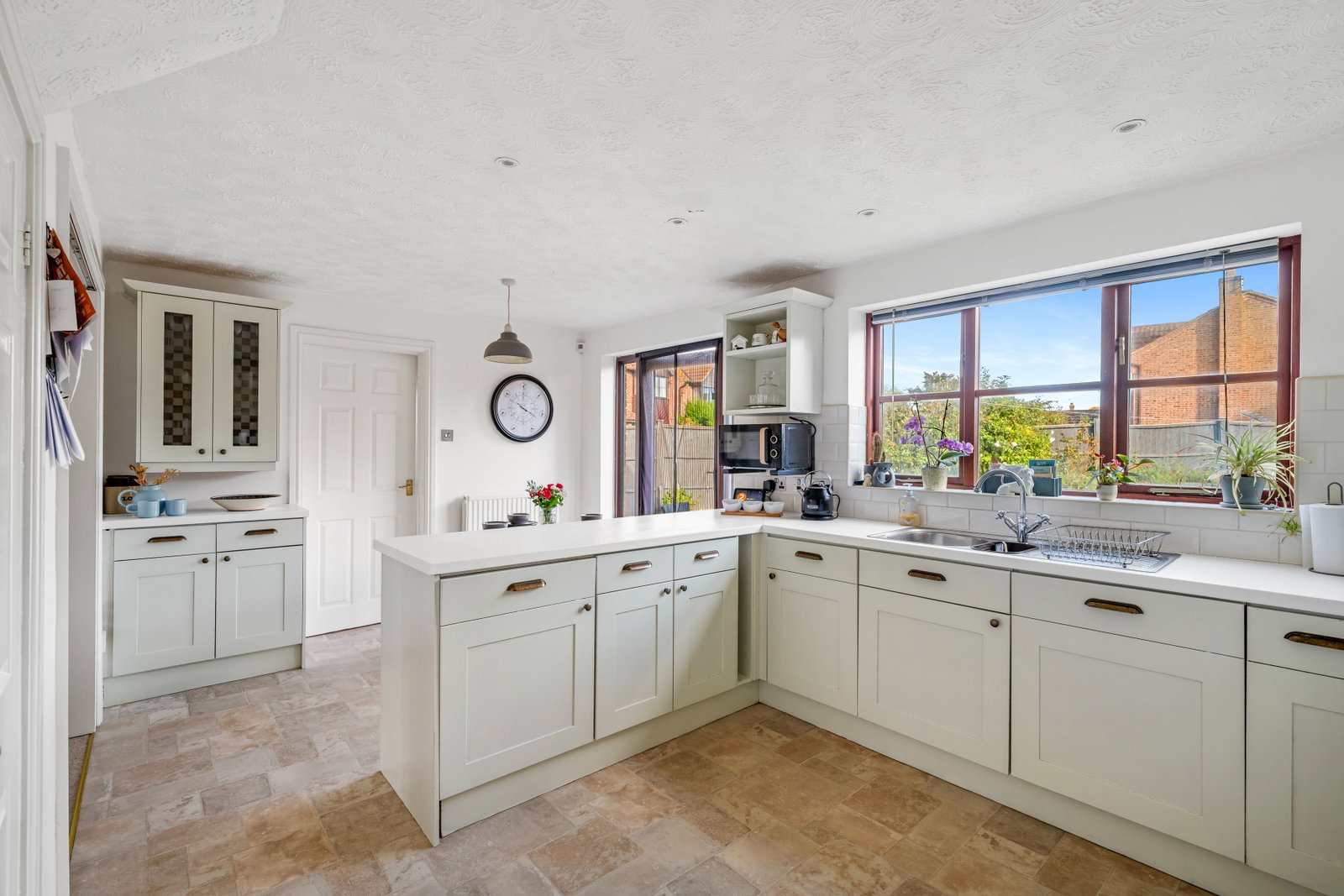 Detached House for sale in Newark, Moore Close, Claypole
