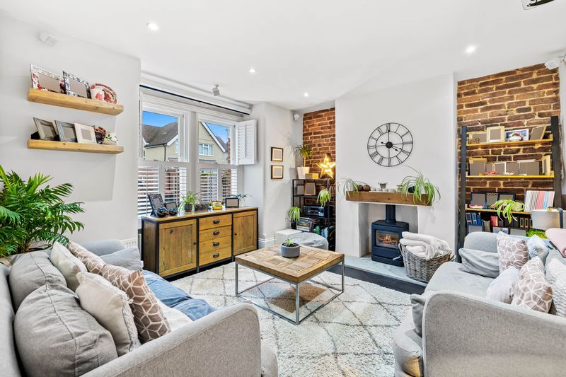Semi Detached House in Lingfield