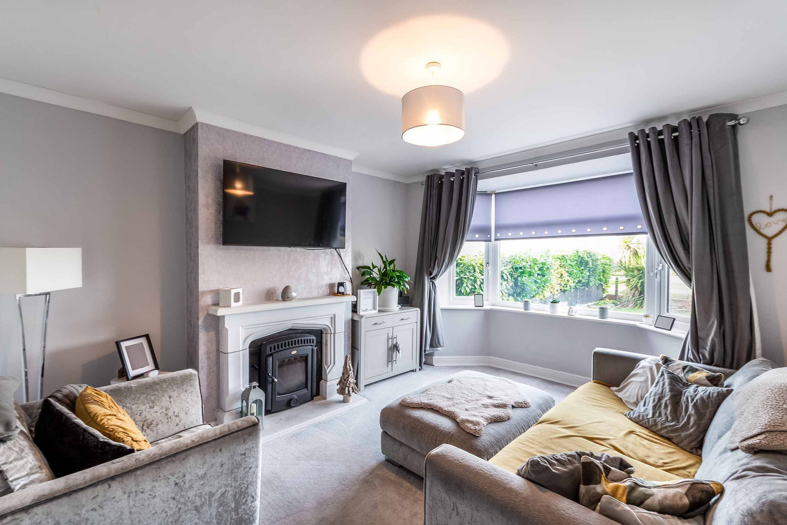 Semi Detached House for sale in Retford, Holme Lane, Rockley, Retford, DN22 0QY