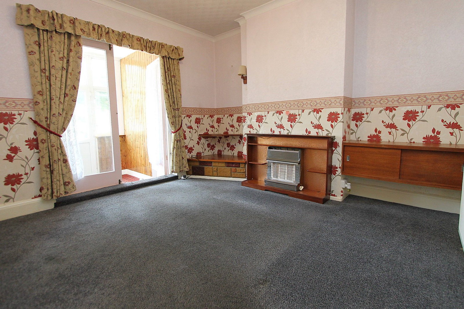 Semi Detached House in Stourbridge