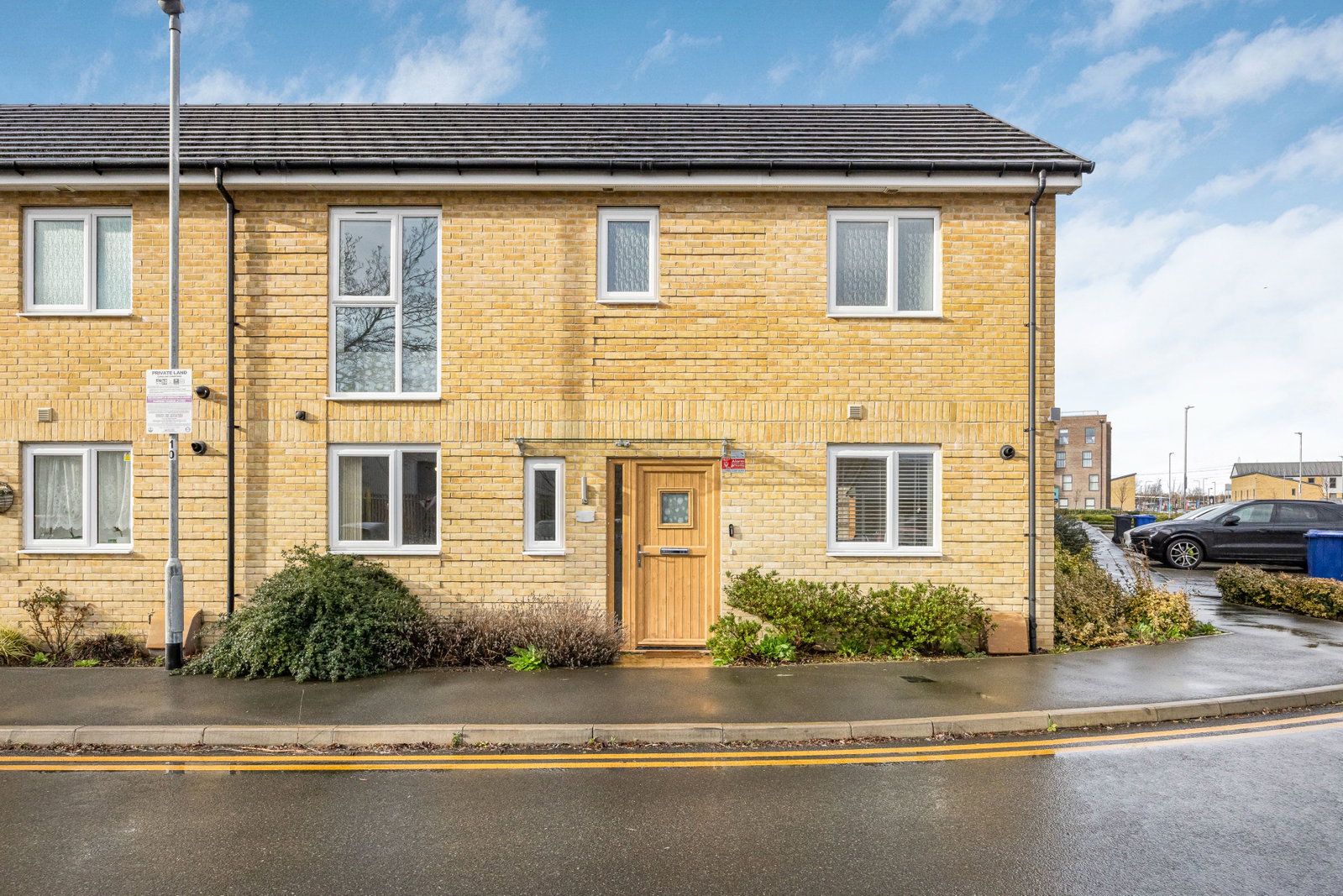 Semi Detached House in West Thurrock