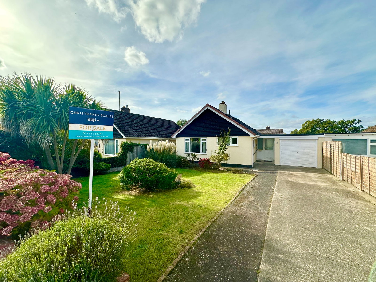 Bungalow in Newton Abbot