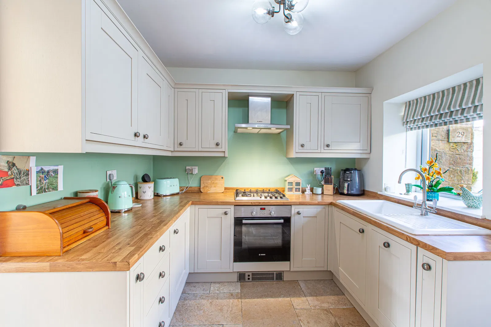 Terraced House for sale in Wakefield, Warmfield Lane, Warmfield