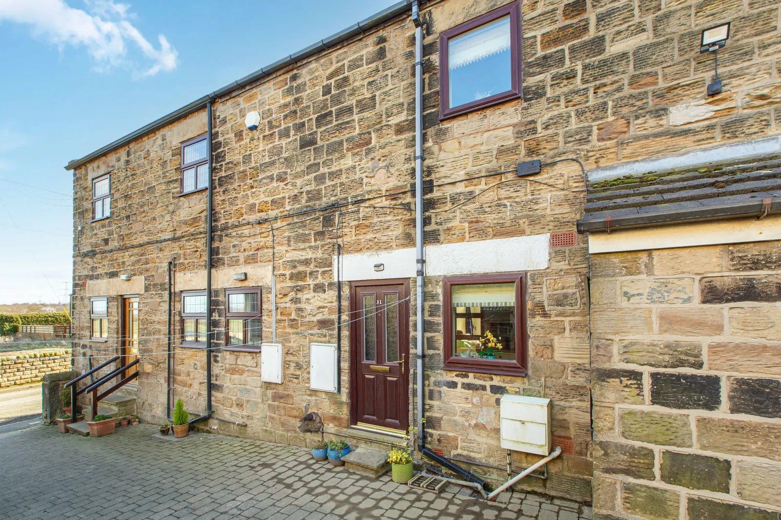Terraced House for sale in Wakefield, Warmfield Lane, Warmfield