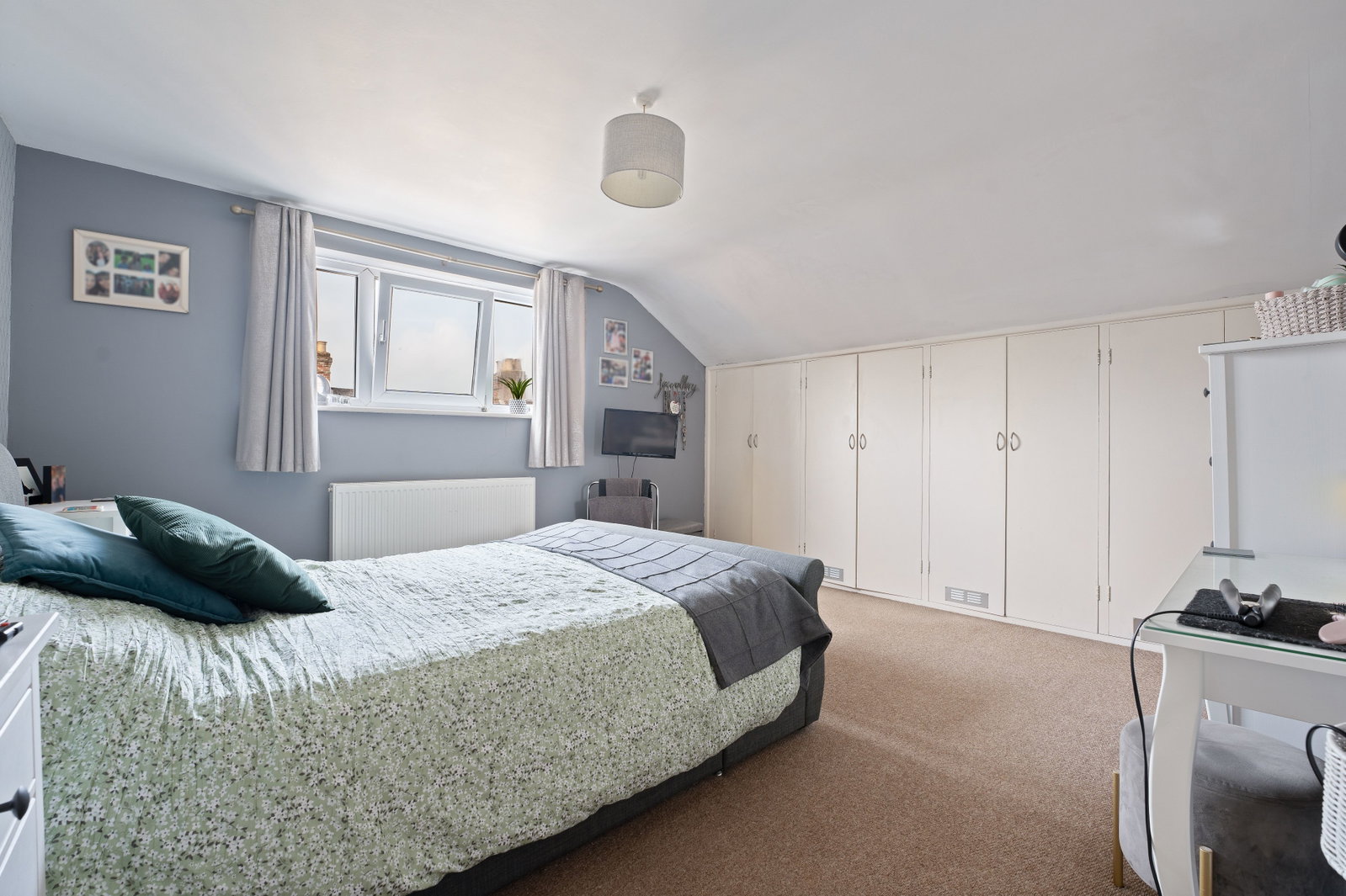 Detached House in Salisbury