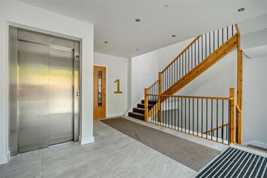 Apartment in Beaumaris