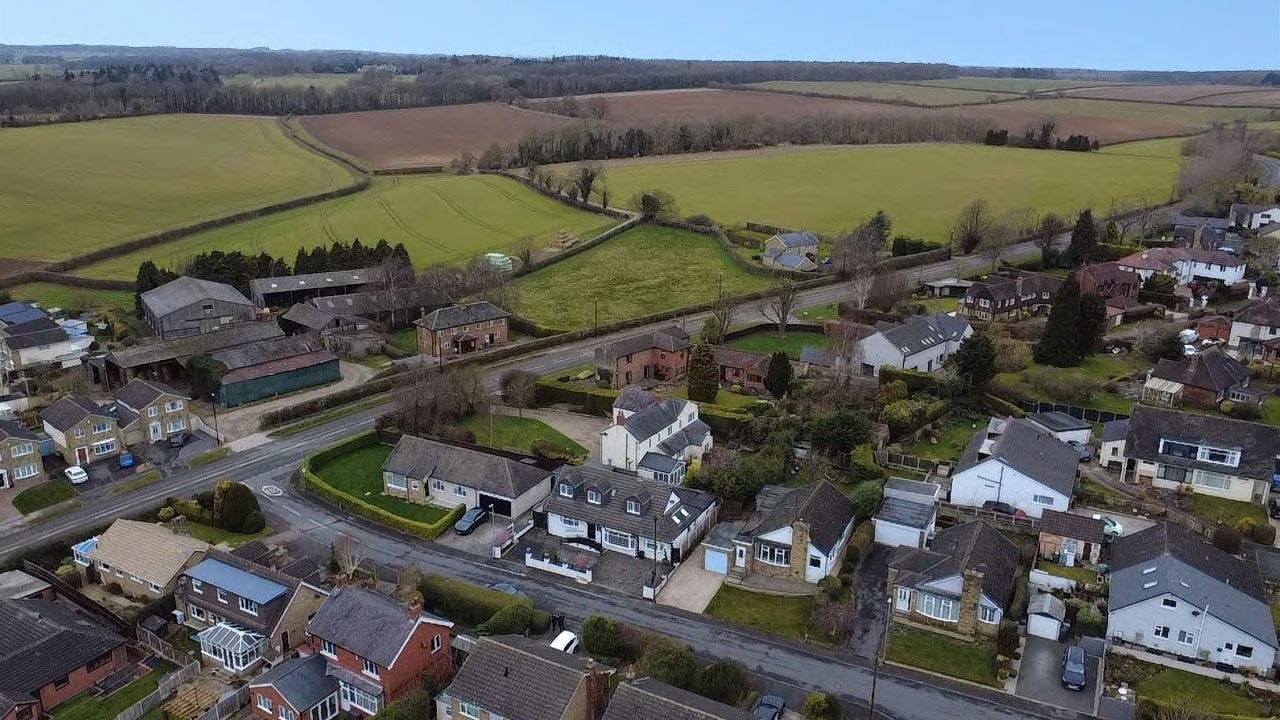 Detached House in Aberford