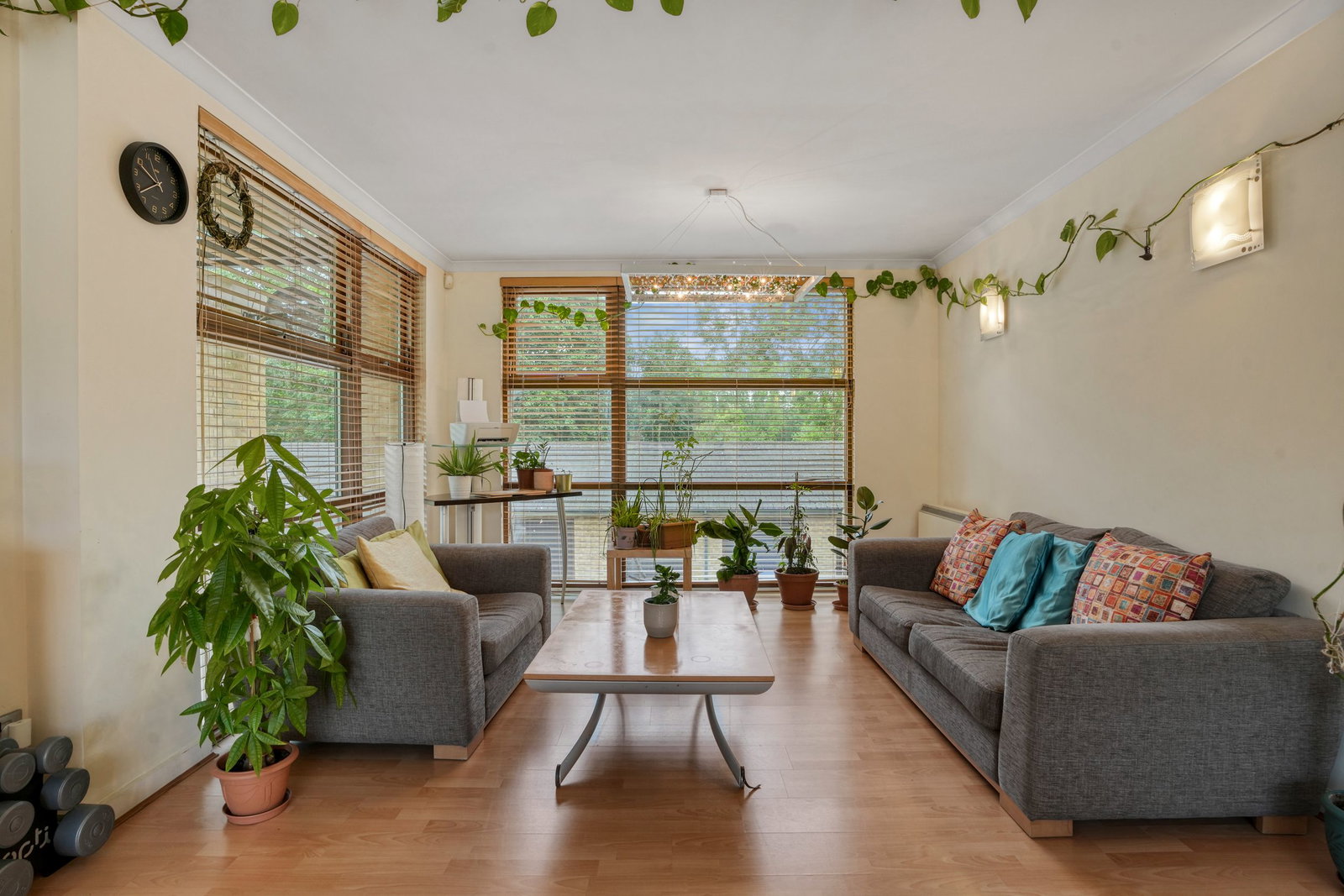 Apartment in Milton Keynes