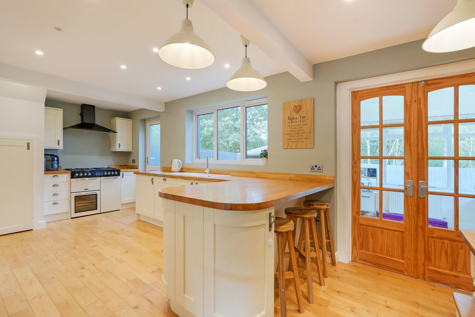 Detached House for sale in Sheffield, Belmont Drive, Stocksbridge S36, 1314 m²