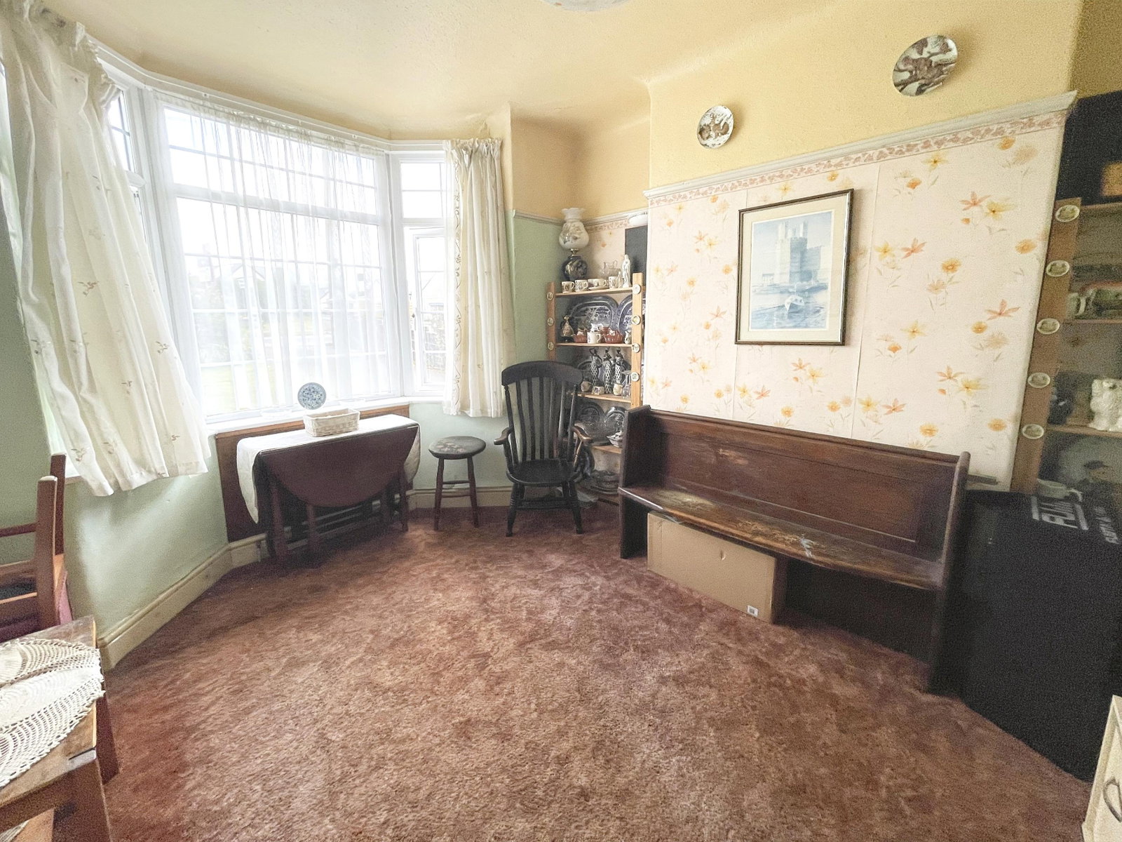 Semi Detached House for sale in Caernarfon, Dinas, Caernarfon, LL54